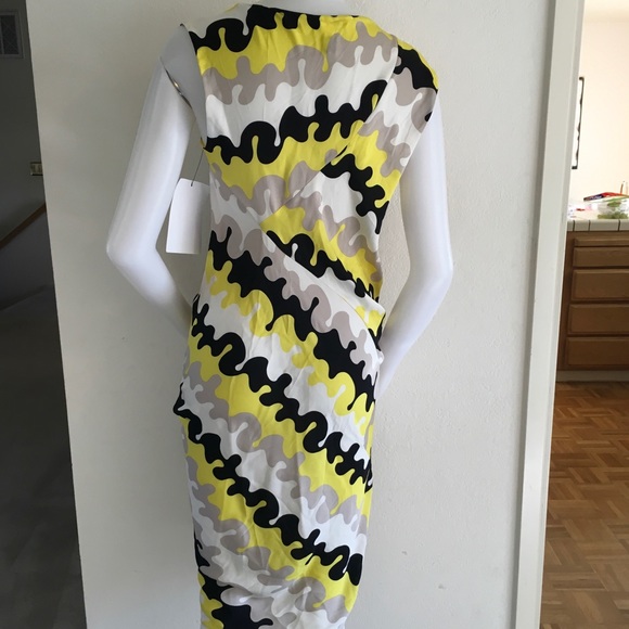 DIANE VON FURSTENBERG B&W Yellow Silk Twist Dress - Picture 2 of 8